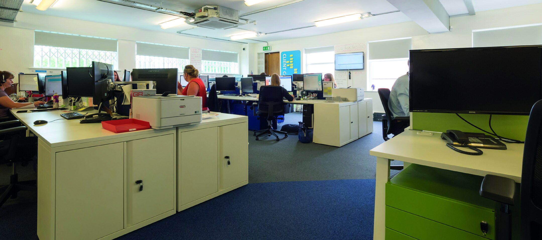 Later modern office interior