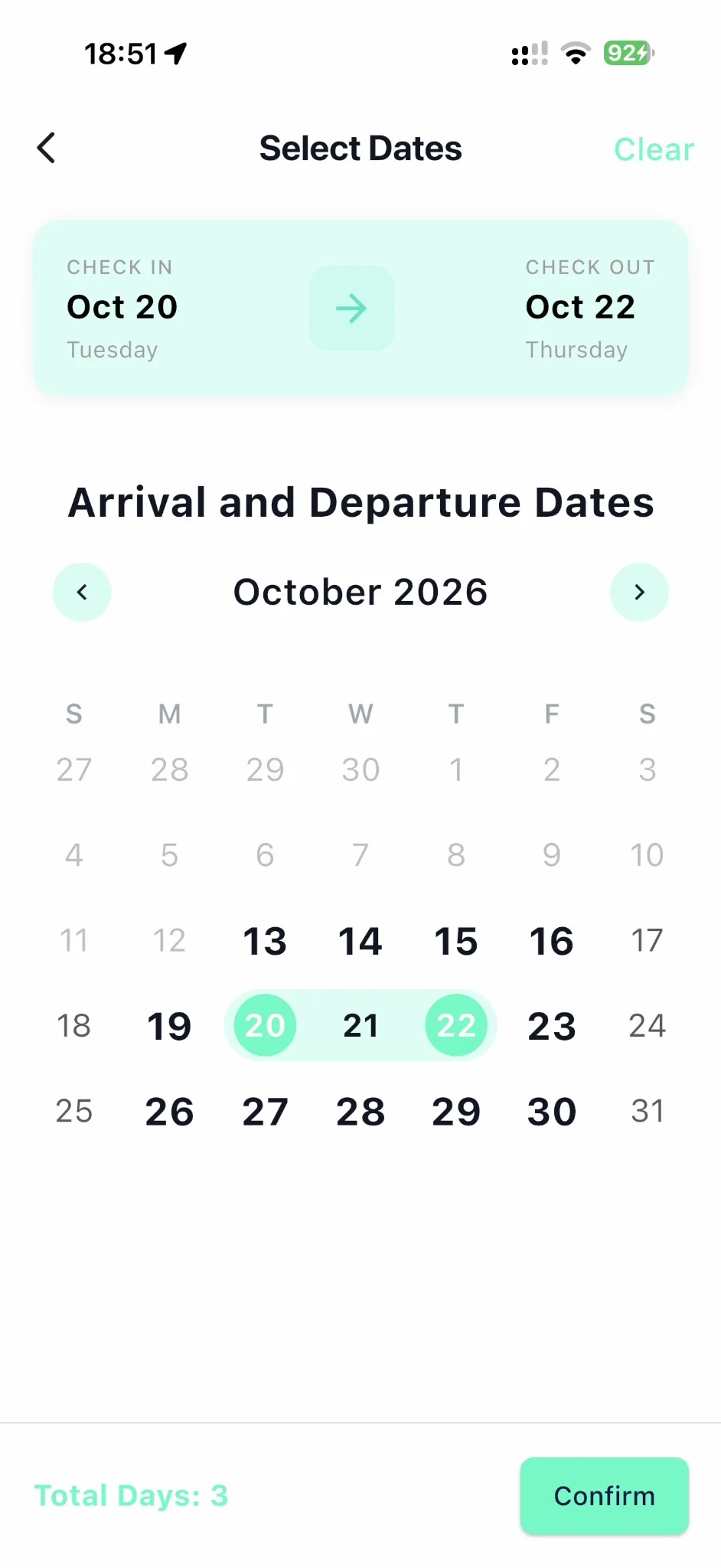 People Villa app date selection calendar showing arrival and departure dates